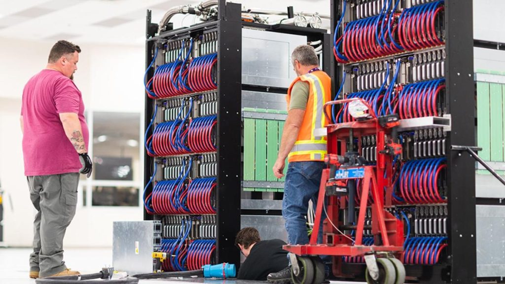 MELTRIC device in use for connection at the LANL Venado Supercomputer