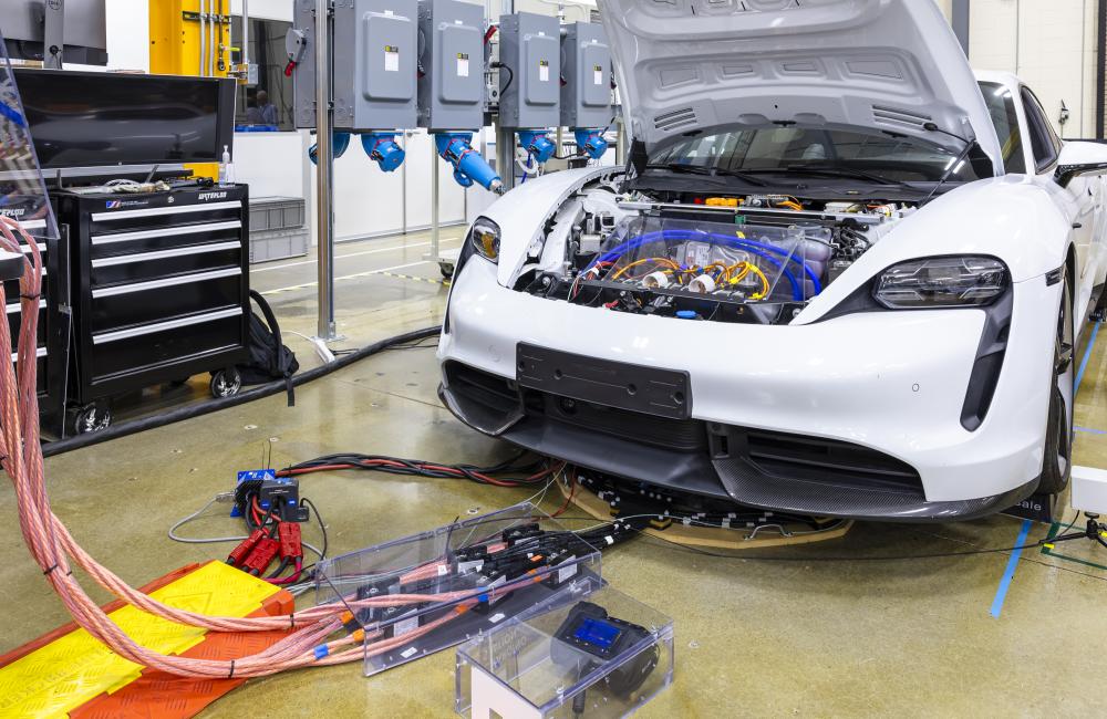 MELTRIC Plugs and Receptacles in Use at ORNL - Porsche Taycan